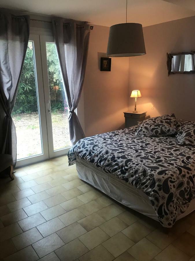 Gite Grand R Ceyreste Buitenkant foto